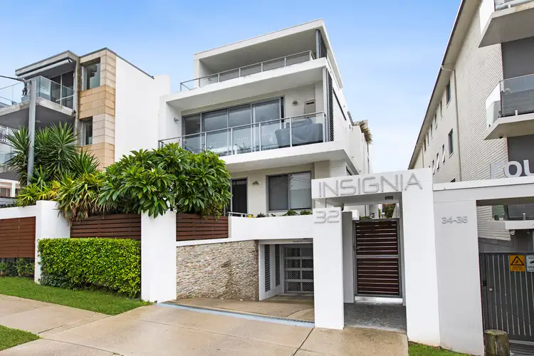 9/32 Diamond Bay Road