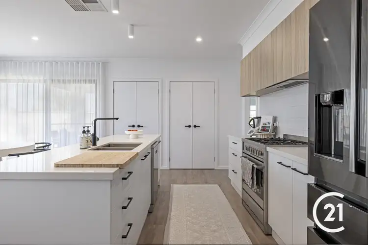 Sixth view of Homely house listing, 13 Yakoa Natya Avenue, Echuca VIC 3564