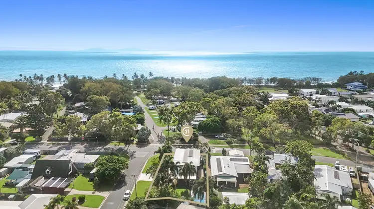 17 Bourke Street, Blacks Beach QLD 4740