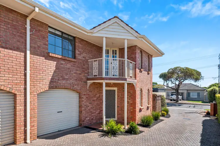 1/10 Shearing Street