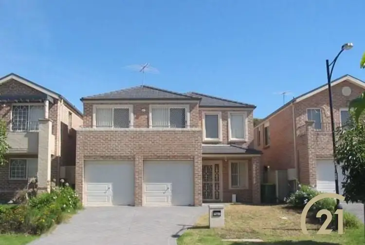 16 Laurina Avenue