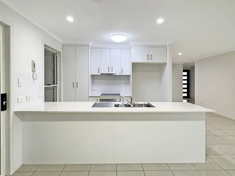 Third view of Homely house listing, 5/38 Woongool Road, Tinana QLD 4650