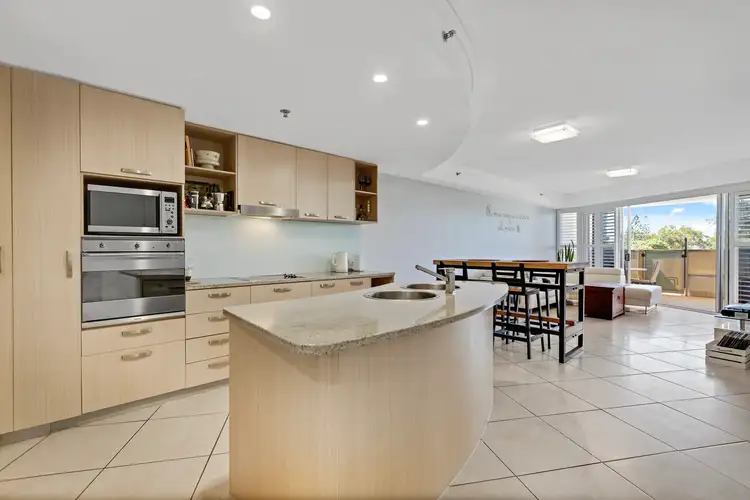 205/14 Aerodrome Road, Maroochydore QLD 4558