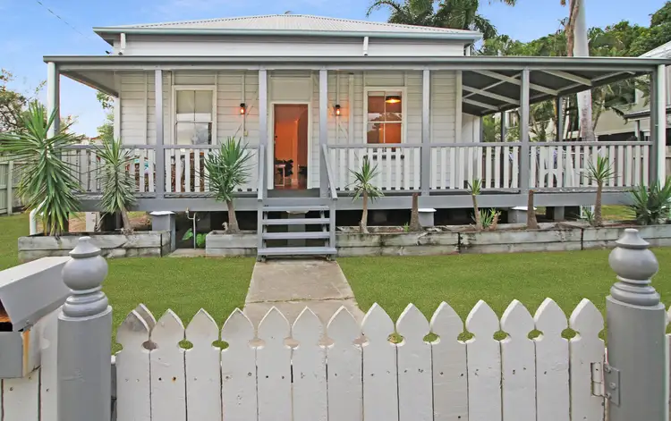 13 Plant Street, West End QLD 4810