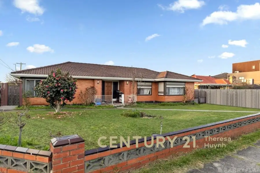 Main view of Homely house listing, 5 Myrtle Street, Noble Park VIC 3174