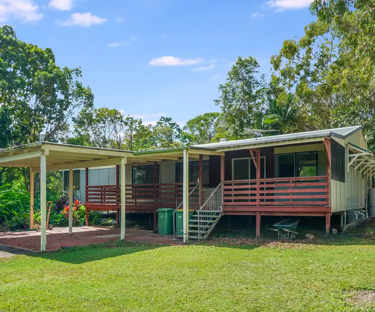 33 Seawitch Crescent, Cooloola Cove QLD 4580