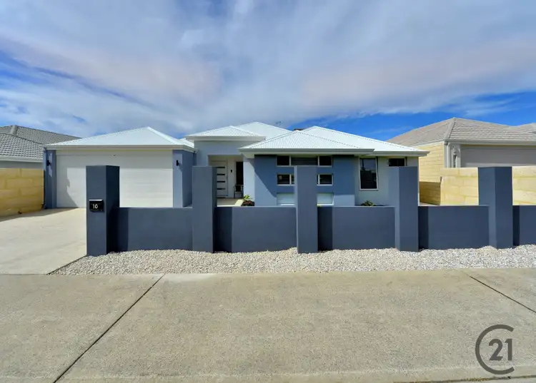 Second view of Homely house listing, 10 Sanctuary Circuit, Dawesville WA 6211