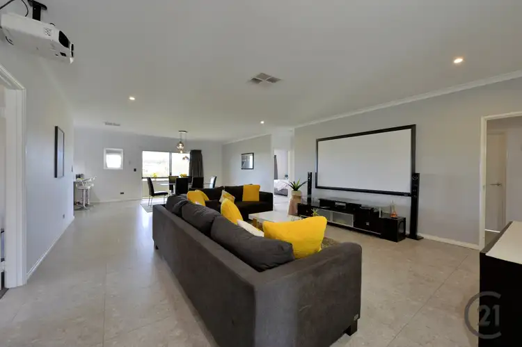 Fifth view of Homely house listing, 10 Sanctuary Circuit, Dawesville WA 6211