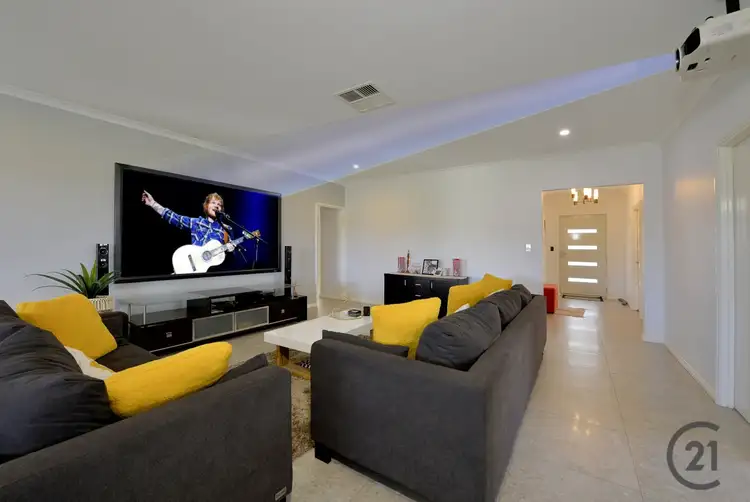 Sixth view of Homely house listing, 10 Sanctuary Circuit, Dawesville WA 6211