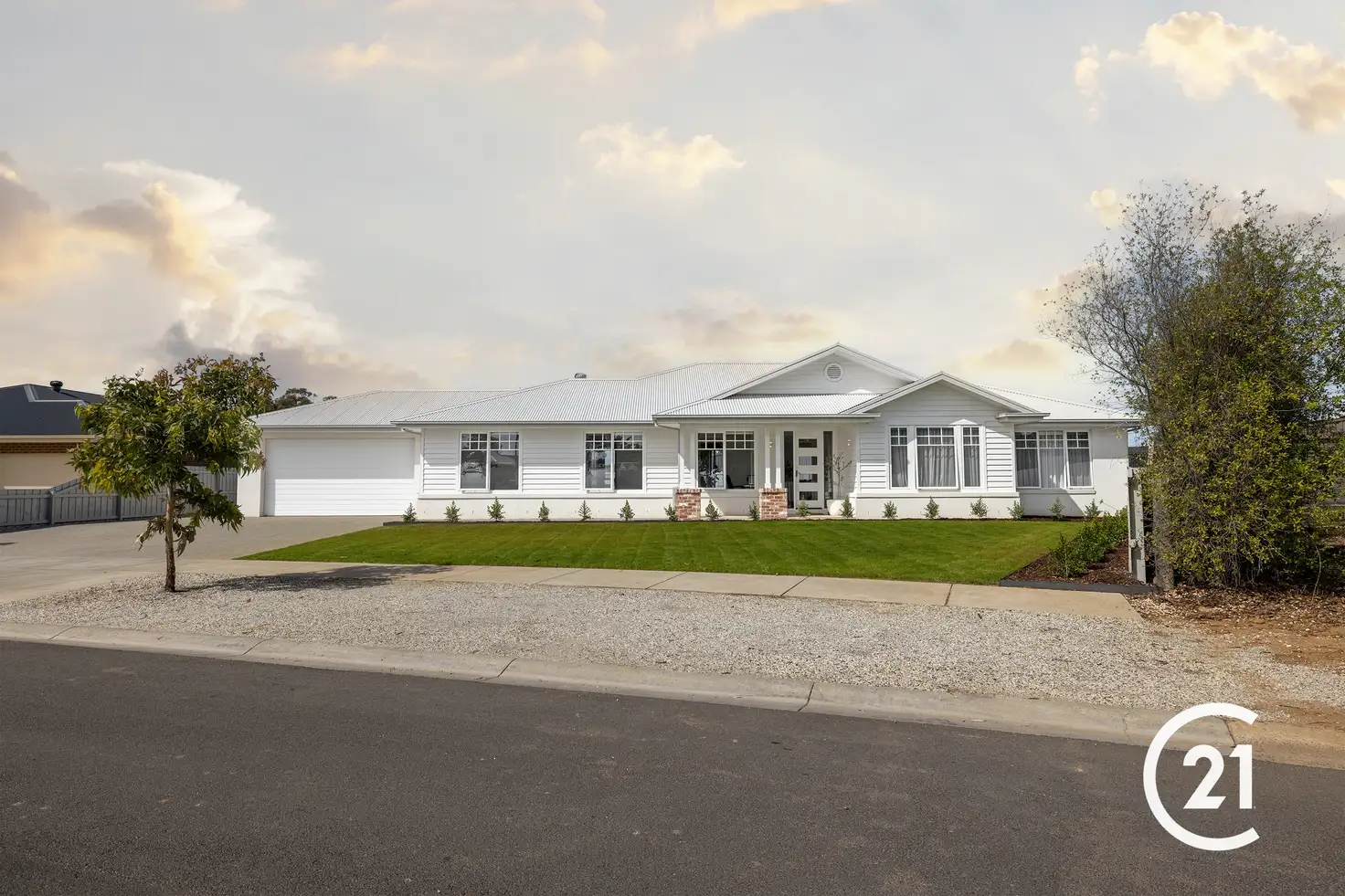 Main view of Homely house listing, 5 Hermitage Drive, Moama NSW 2731