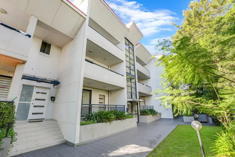 10/8-10 Lydbrook Street, Westmead NSW 2145