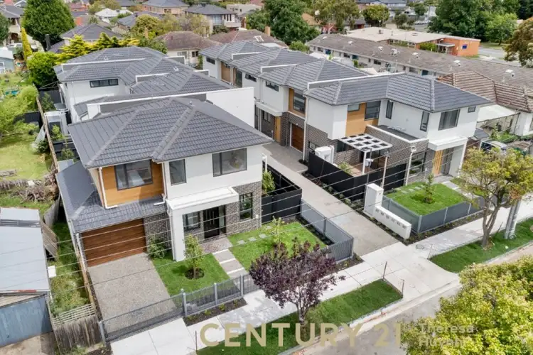 7/2 Luxford Court, Springvale VIC 3171