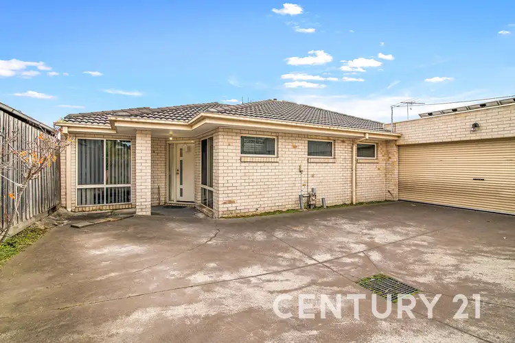 2/64 Doveton Avenue, Eumemmerring VIC 3177