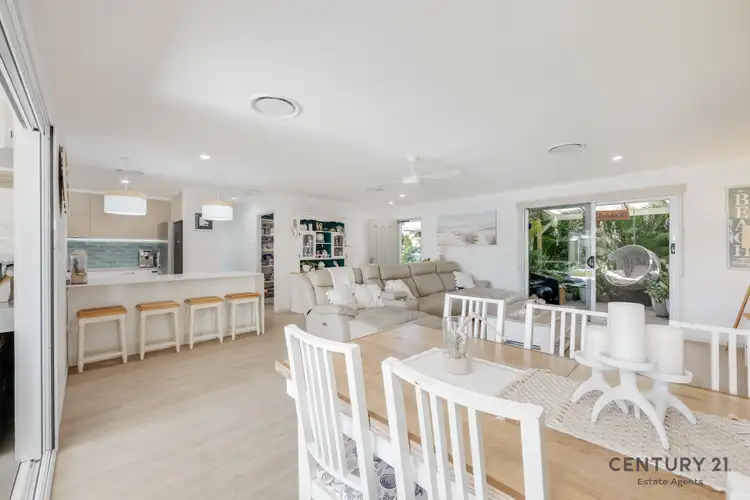4 Bream Street, Woodgate QLD 4660