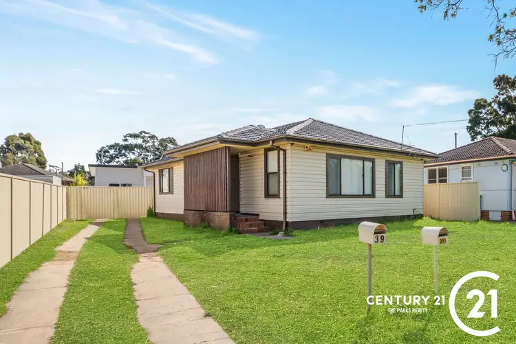 39 Armstrong Street, Ashcroft NSW 2168