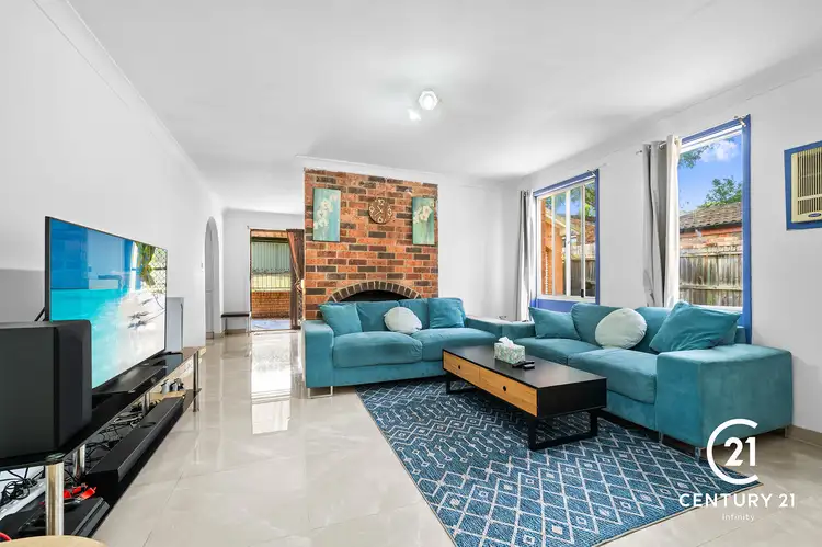2 Pavey Place, Cranebrook NSW 2749