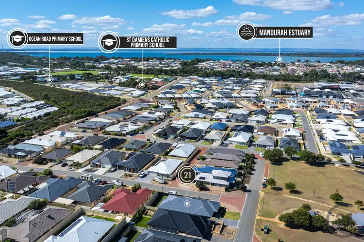 Fourth view of Homely house listing, 27 Wittenoom Turn, Dawesville WA 6211