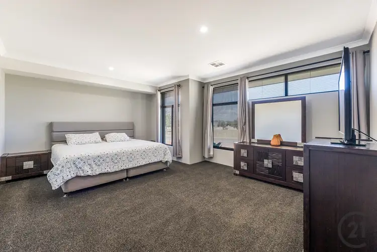 Sixth view of Homely house listing, 27 Wittenoom Turn, Dawesville WA 6211