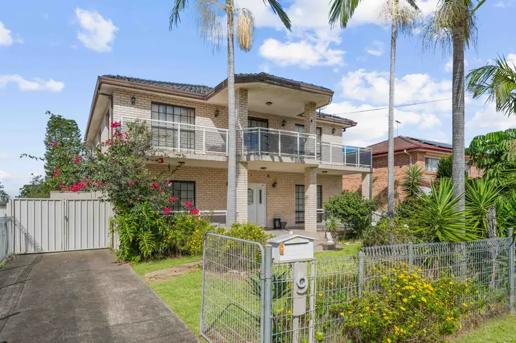 9 Beale Street, Georges Hall NSW 2198