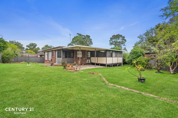 6 Rossell Place, Glenfield NSW 2167