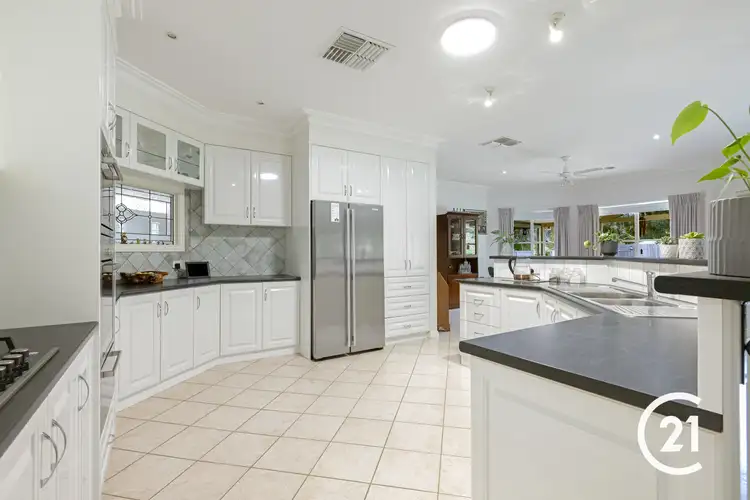 Fifth view of Homely house listing, 20 Schoeffel Drive, Echuca VIC 3564