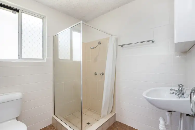 Fifth view of Homely unit listing, 2/7 Narangi Street, Heatley QLD 4814