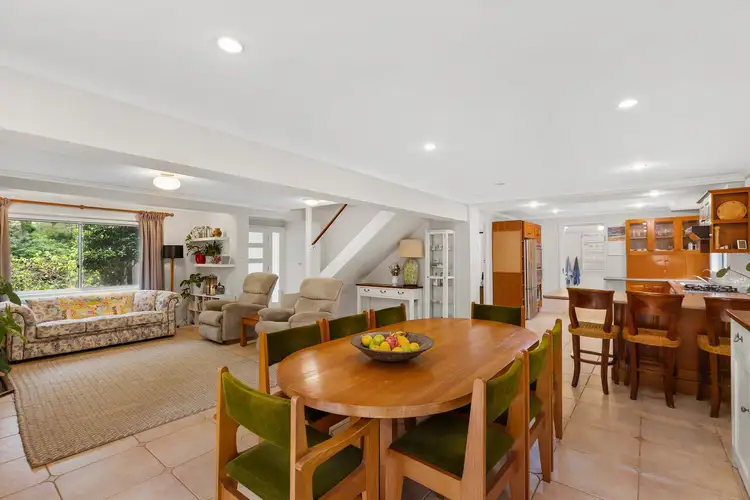 750 Hawkesbury Road, Anstead QLD 4070