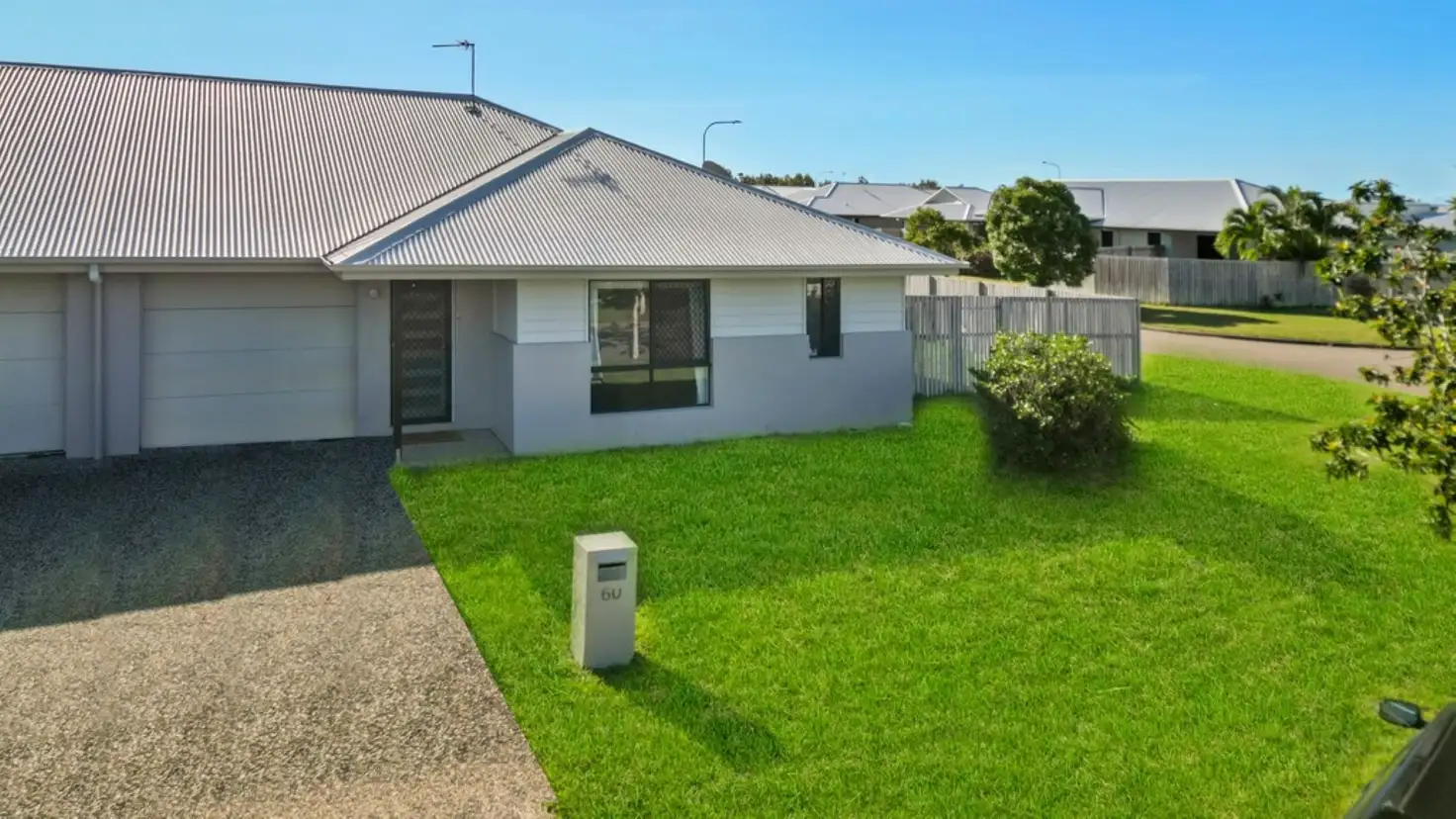 Main view of Homely unit listing, 2/60 Daydream Circuit, Burdell QLD 4818