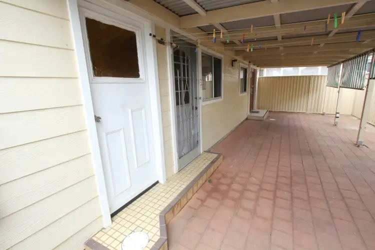 18A Dredge Avenue, Moorebank NSW 2170
