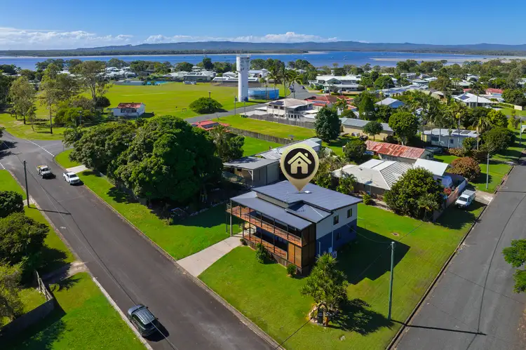 1 King Street, Tin Can Bay QLD 4580