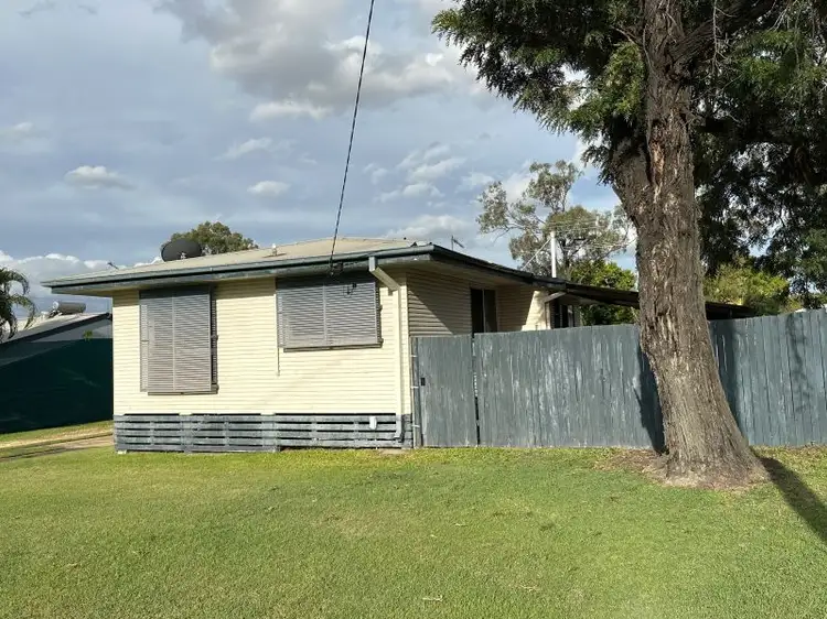8 Laver Street, Moranbah QLD 4744