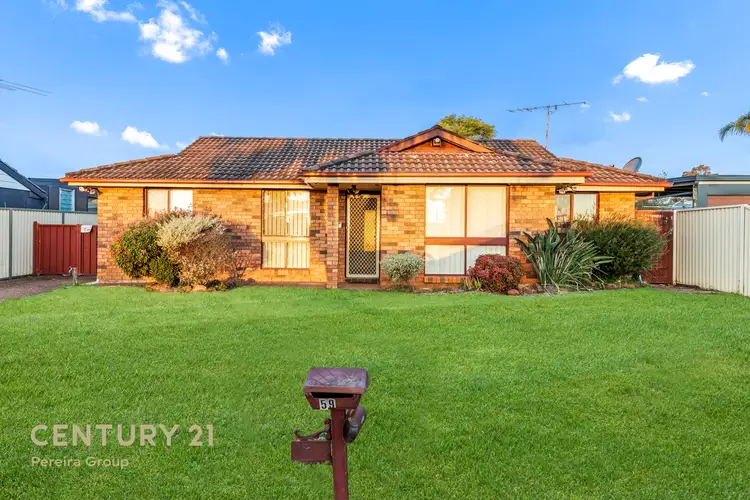 59 Lorenzo Crescent, Rosemeadow NSW 2560