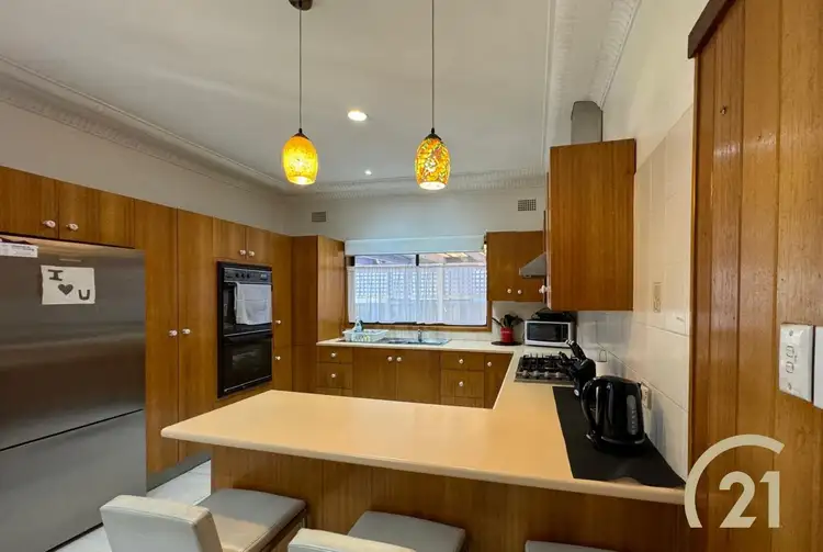 15 Victory Street, Fairfield East NSW 2165