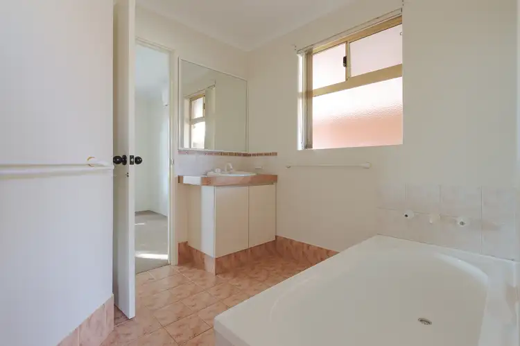 Fifth view of Homely villa listing, 1/54 Gnangara Drive, Waikiki WA 6169