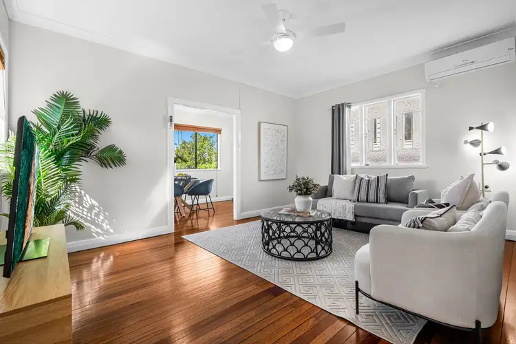 Second view of Homely house listing, 84 Stradbroke Avenue, Wynnum QLD 4178