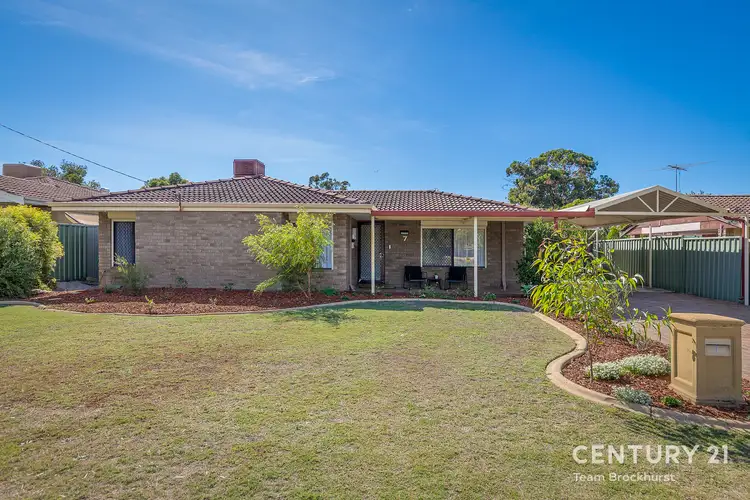 7 Shamrock Way, Huntingdale WA 6110