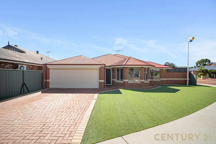 58 Larwood Crescent