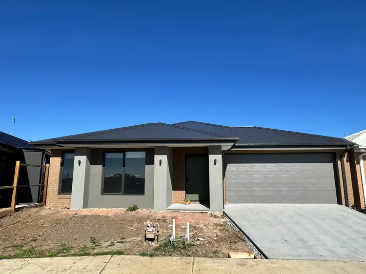 27 Morningside Circuit, Armstrong Creek VIC 3217