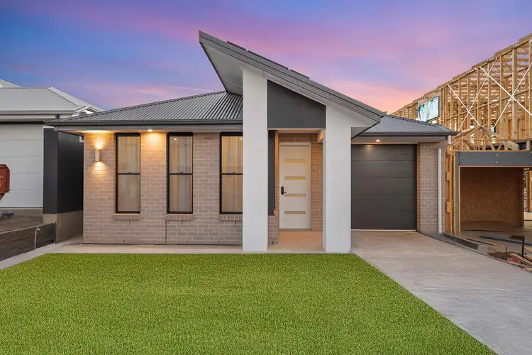 11 Hakea Avenue, Oakden SA 5086