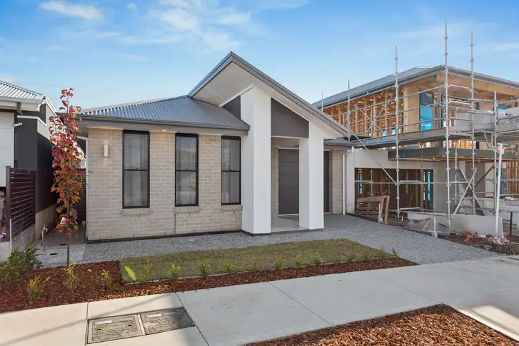 11 Hakea Avenue, Oakden SA 5086