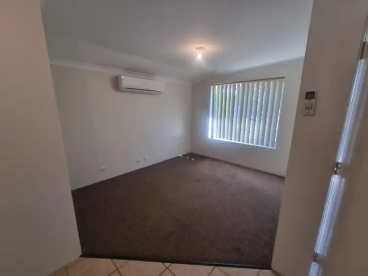 Fifth view of Homely house listing, 8 Fox Close, Waikiki WA 6169