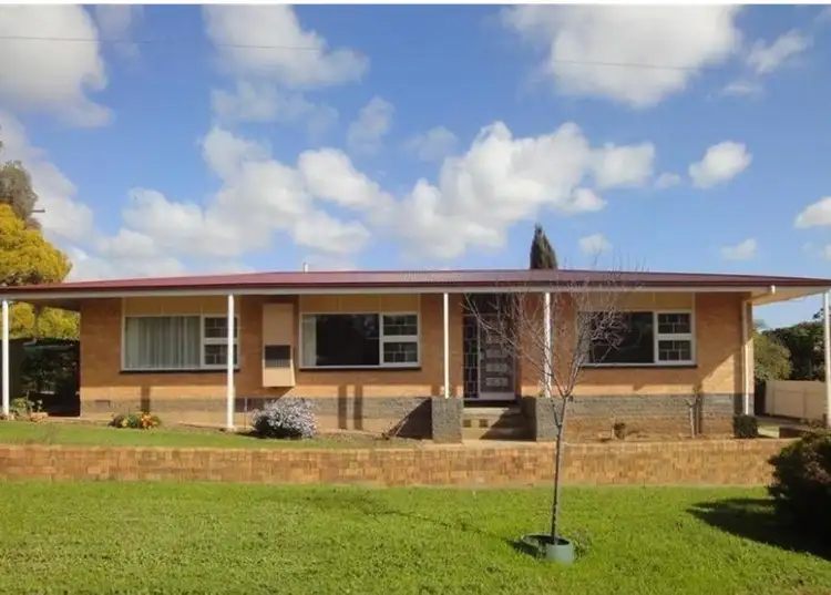 1 Valda Road, Para Hills SA 5096