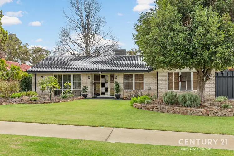 33 Sutherland Drive, Thornlie WA 6108
