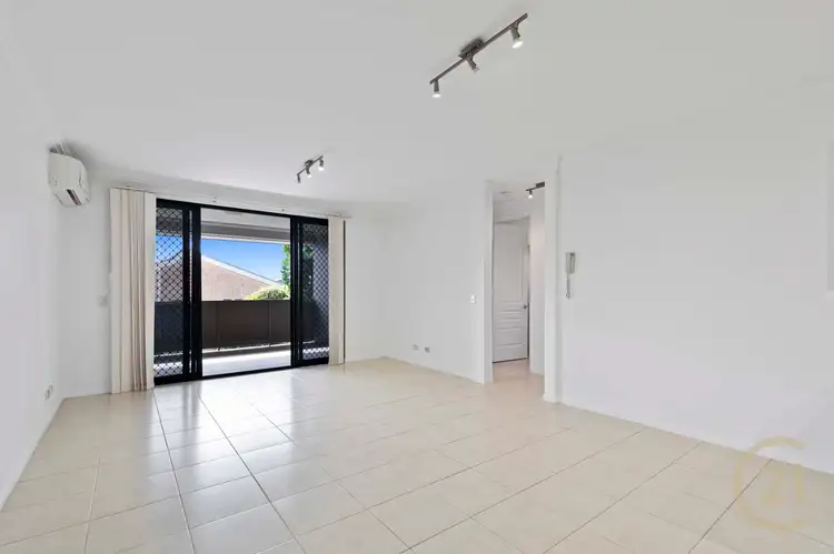 Third view of Homely apartment listing, 4/33 Station Avenue, Gaythorne QLD 4051