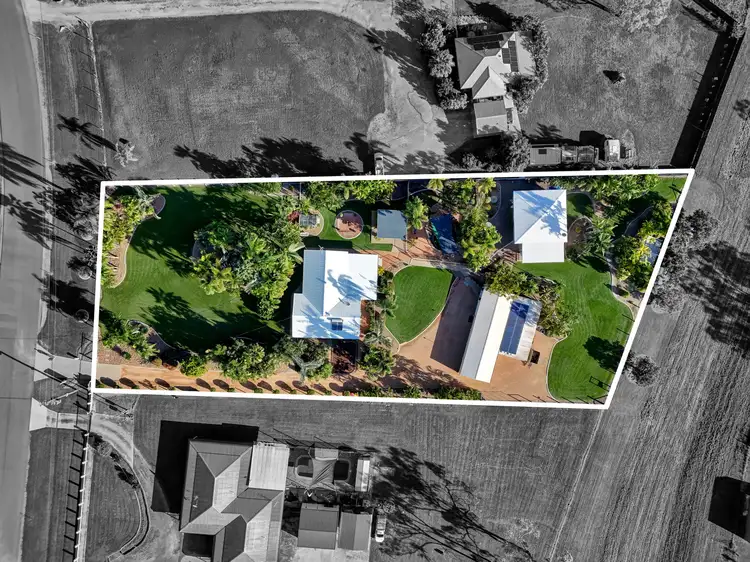 11 Isaac Street, Deeragun QLD 4818
