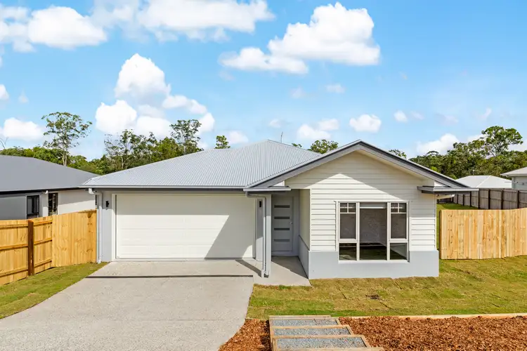 7 Red Rover Close, Southside QLD 4570