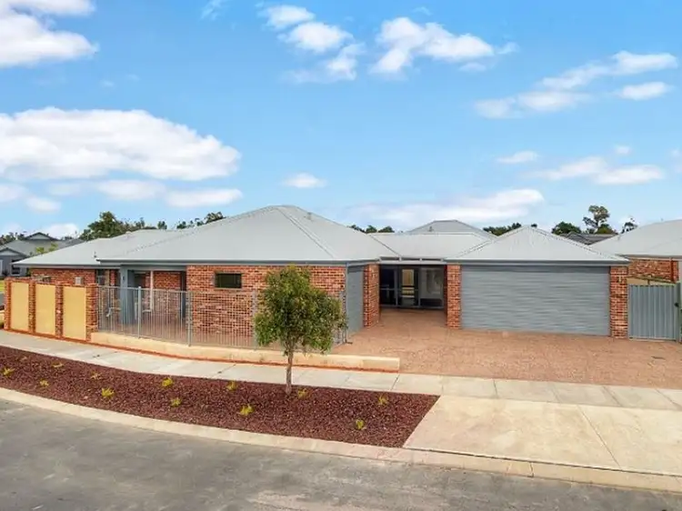 21B Paterson Drive, Yalyalup WA 6280