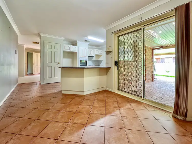 Sixth view of Homely house listing, 5 Angeleish Avenue, Parkes NSW 2870