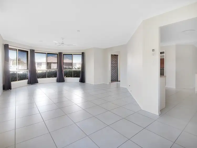 Second view of Homely house listing, 41 Cromdale Circuit, Kawungan QLD 4655