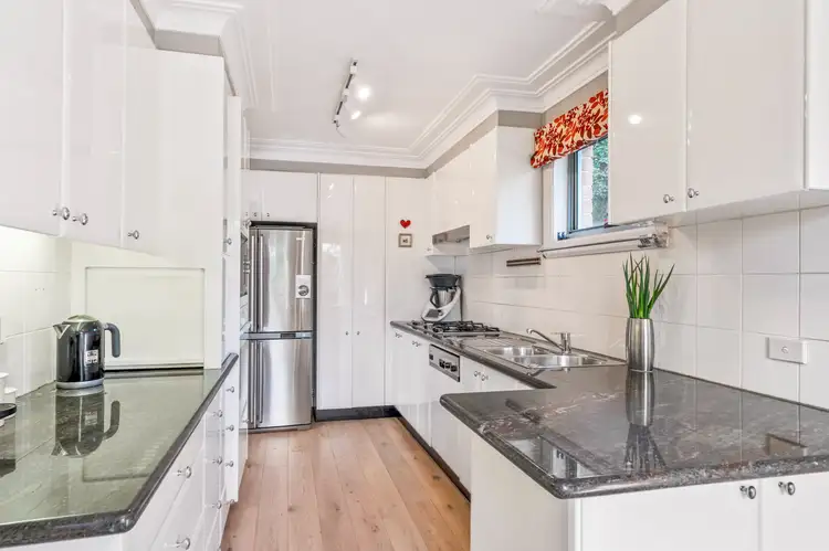 Fifth view of Homely apartment listing, 5/8 Earl Street, Mosman NSW 2088
